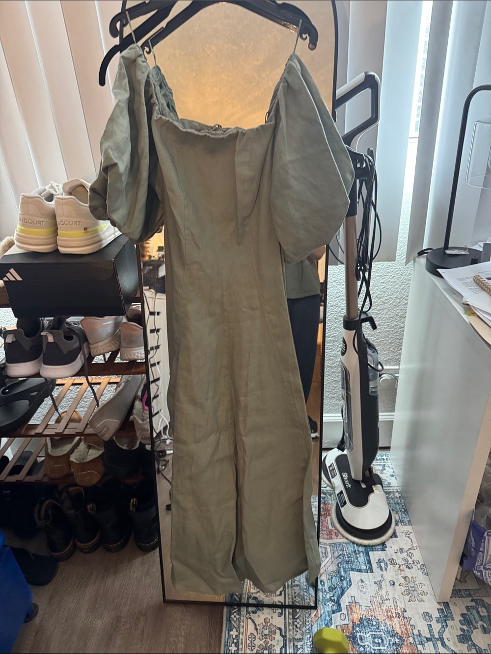 Olive Green Off-Shoulder Puff Sleeve dress
